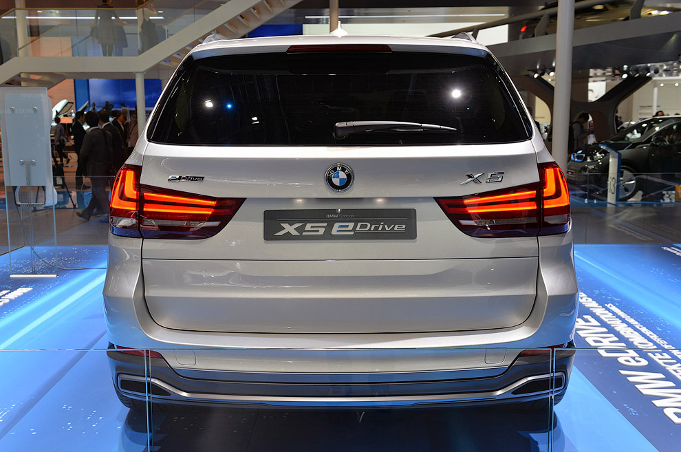 Концепт BMW X5 eDrive