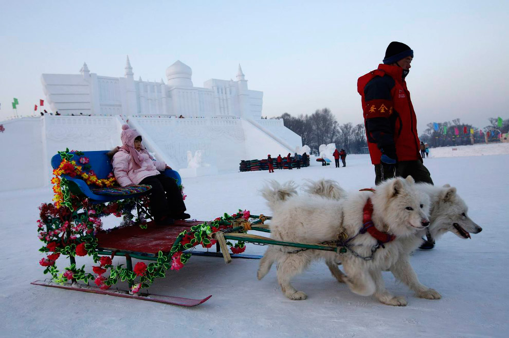 Международный фестиваль ледяных скульптур в Харбине 2014