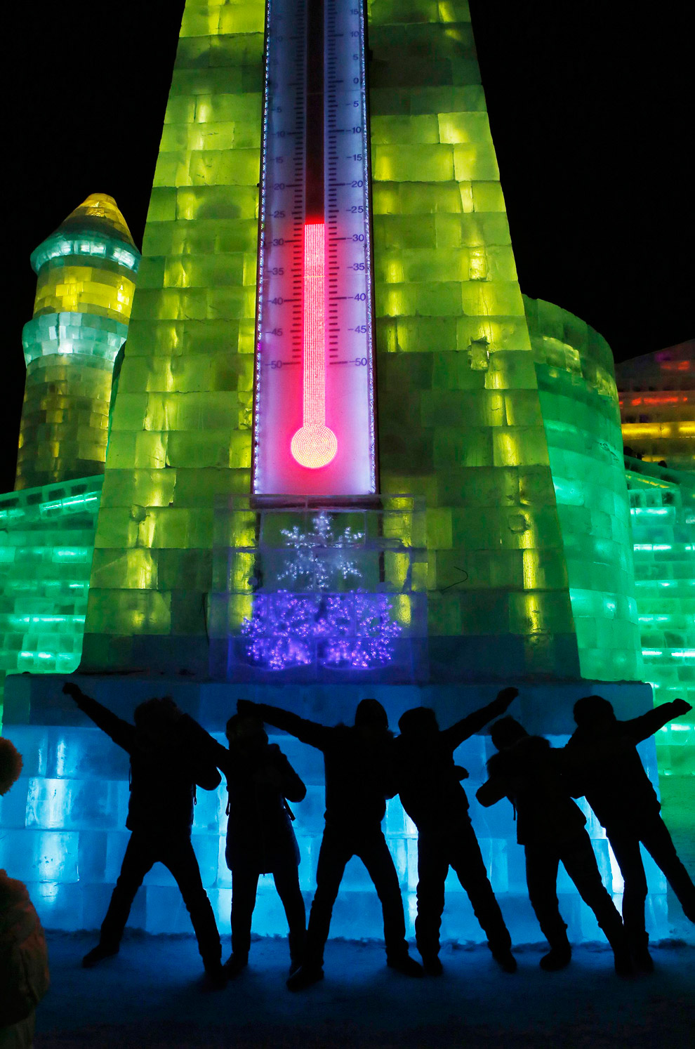 Международный фестиваль ледяных скульптур в Харбине 2014