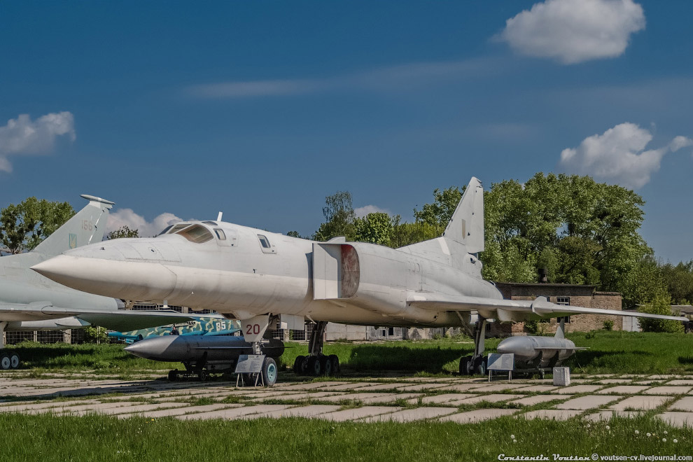 Ту-22М0