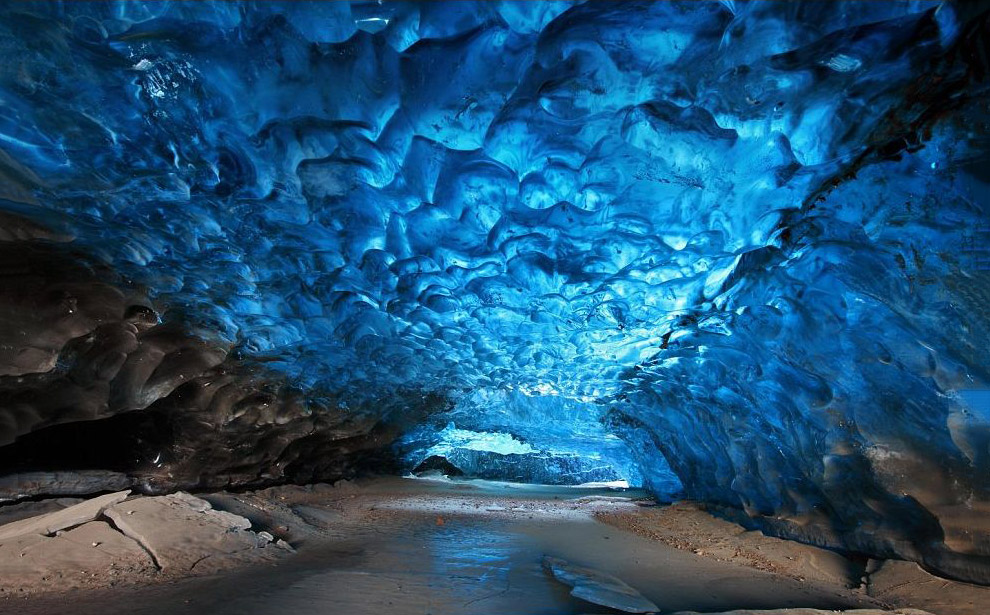 Пещера кристаллов, Исландия