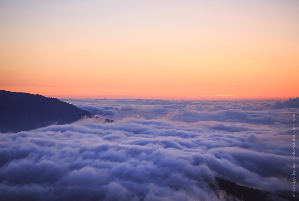 Гора Ай-Петри и море облаков