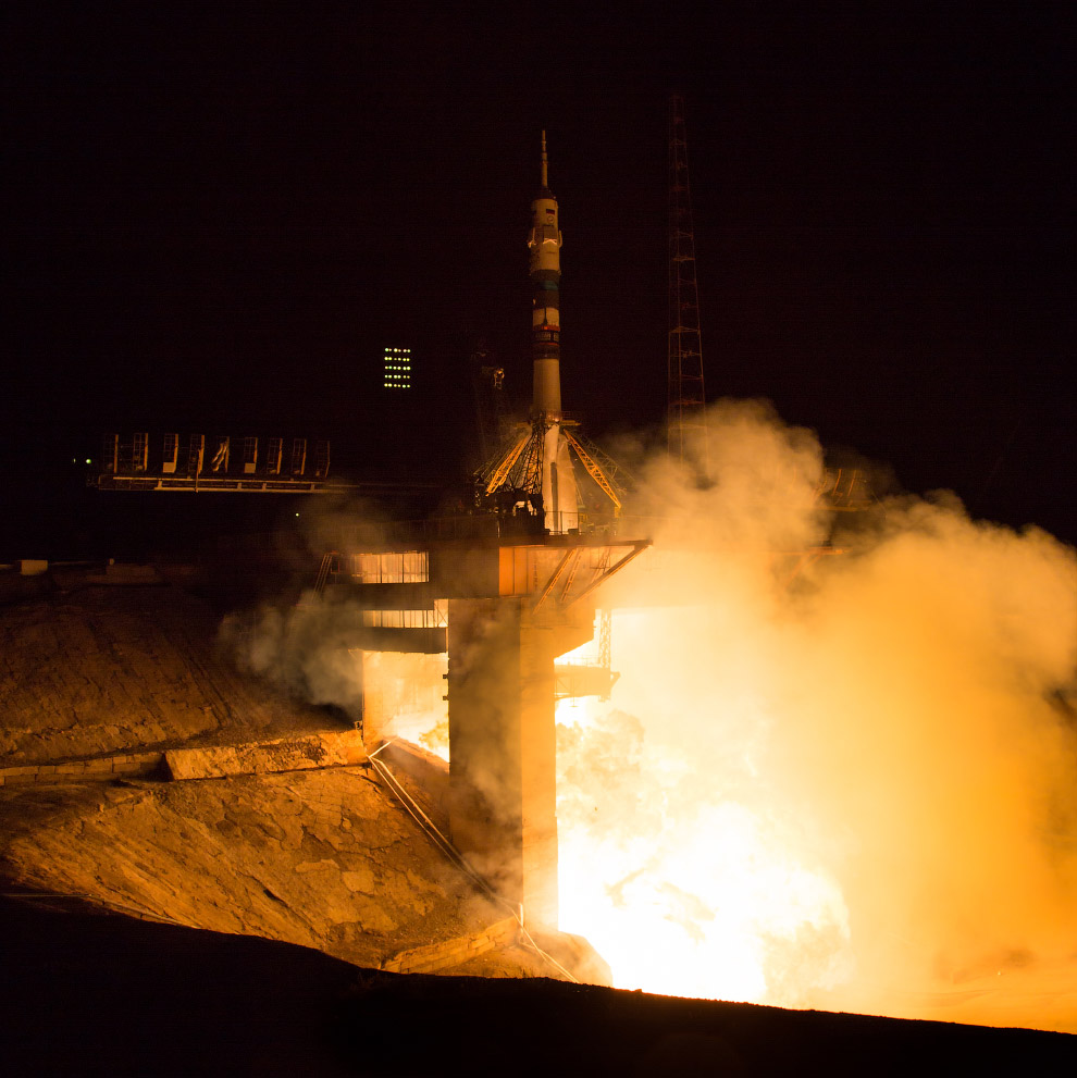 Старт космического корабля «Союз TMA-14М» с Байконура, 26 сентября в 00:25 по Москве
