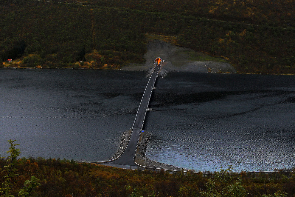 Мост через фьорд
