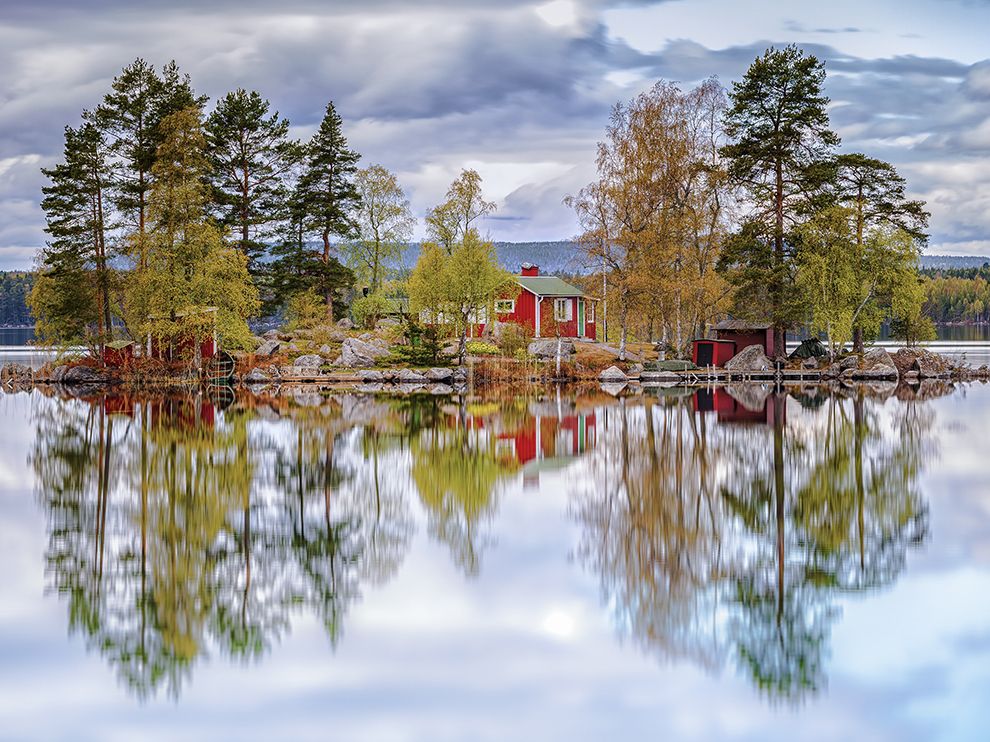 Озеро в Швеции