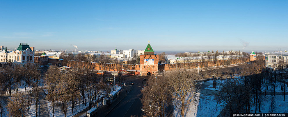Площадь Минина и Пожарского — центральная площадь города