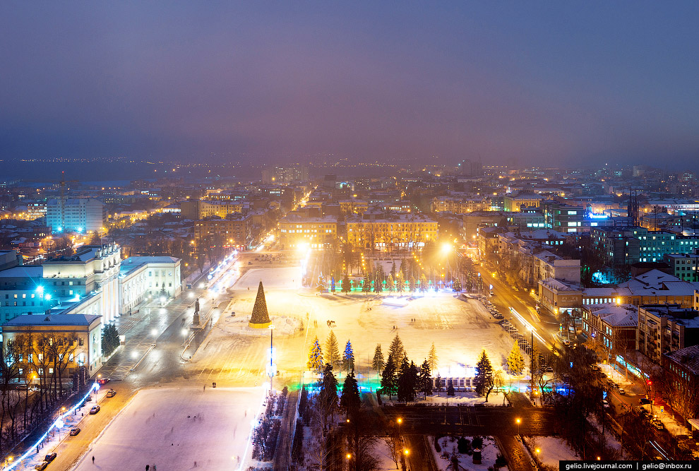 Площадь Куйбышева — самая большая по величине площадь в Европе.