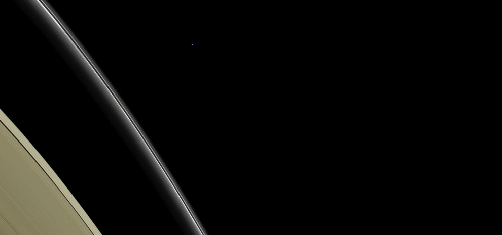 Вид с орбиты Сатурна