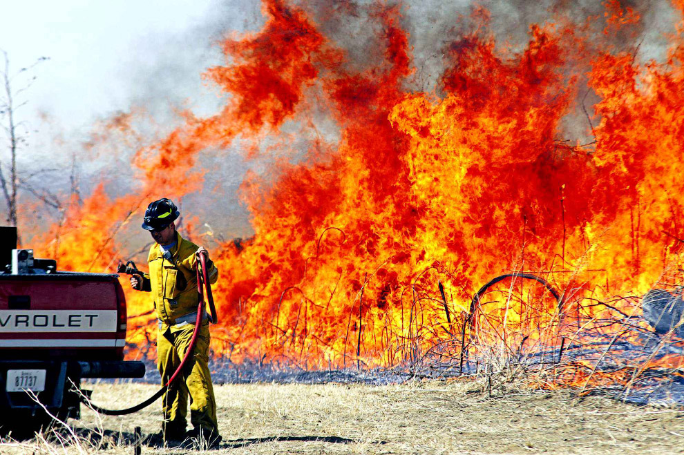 Борьба с лесными пожарами в штате Айова