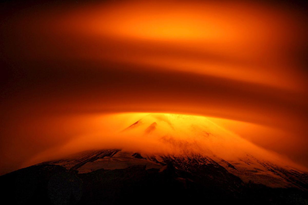 Вулкан Вильяррика в Араукании, Чили