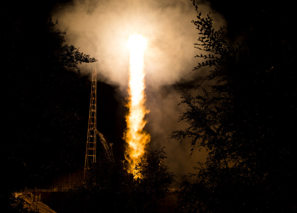 Expedition 44 Launch