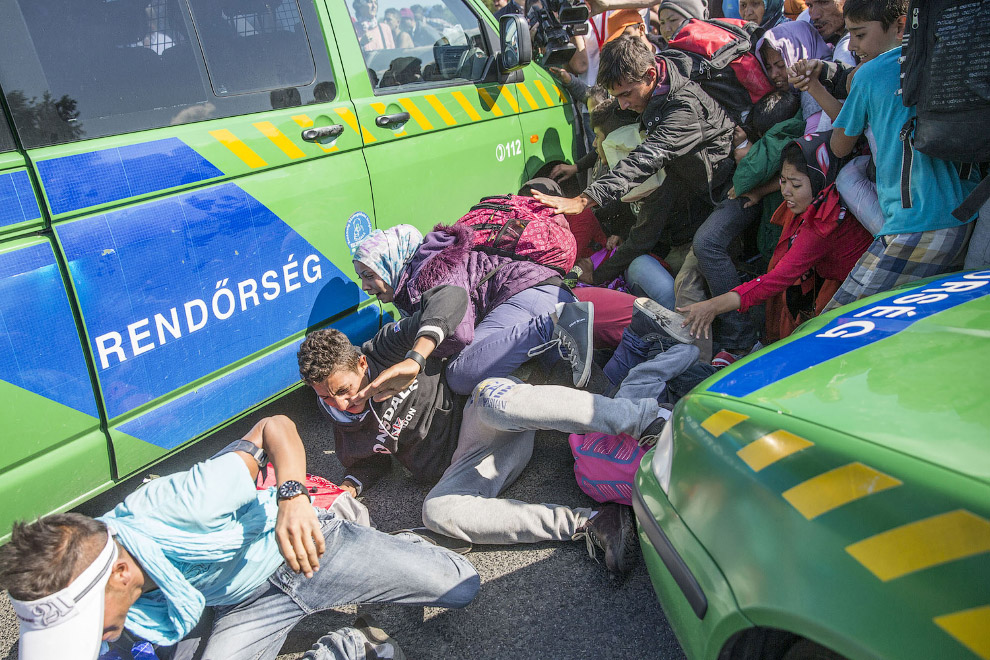 Мигранты в Венгрии