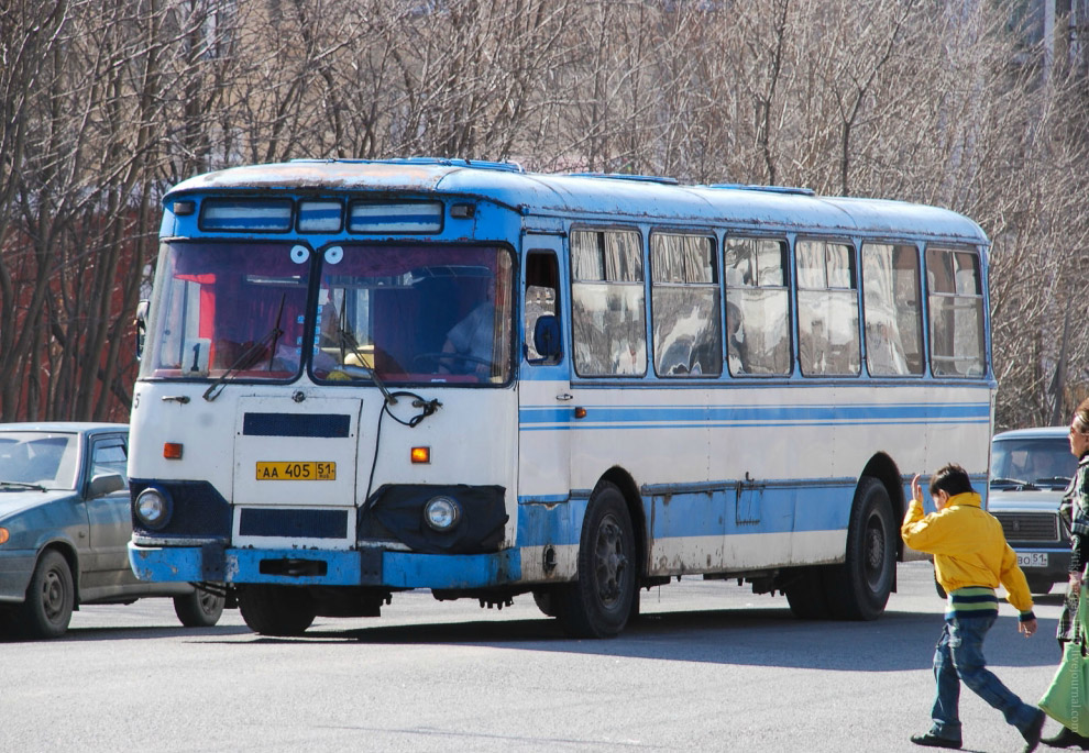 ЛИАЗ-677