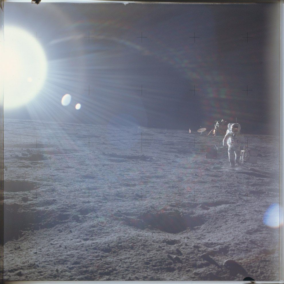 На Луне: программа «Аполлон-12»