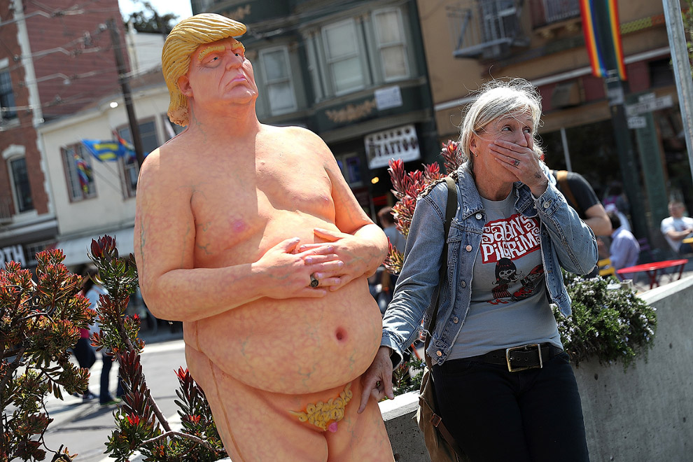 Комичная фигура Трампа в Сан-Франциско, Калифорния