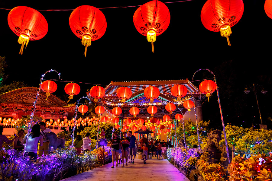 Китайский Новый год в малазийском монастыре