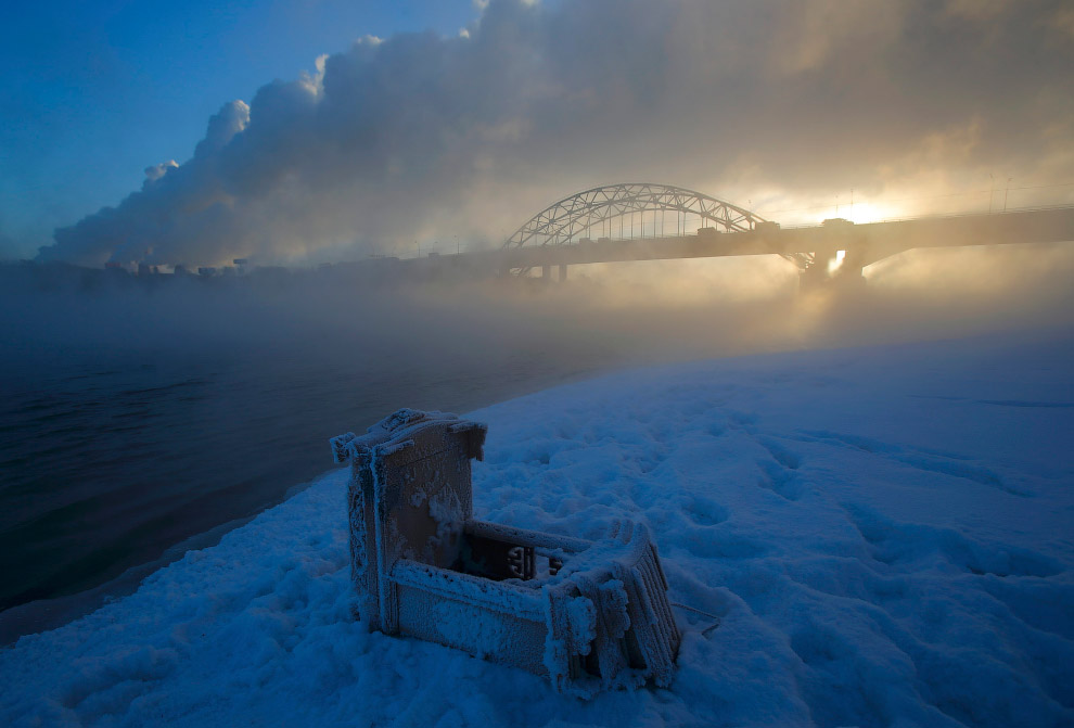 Туман поднимается над Москвой-рекой