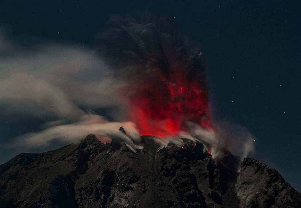 Извержение Синабунга