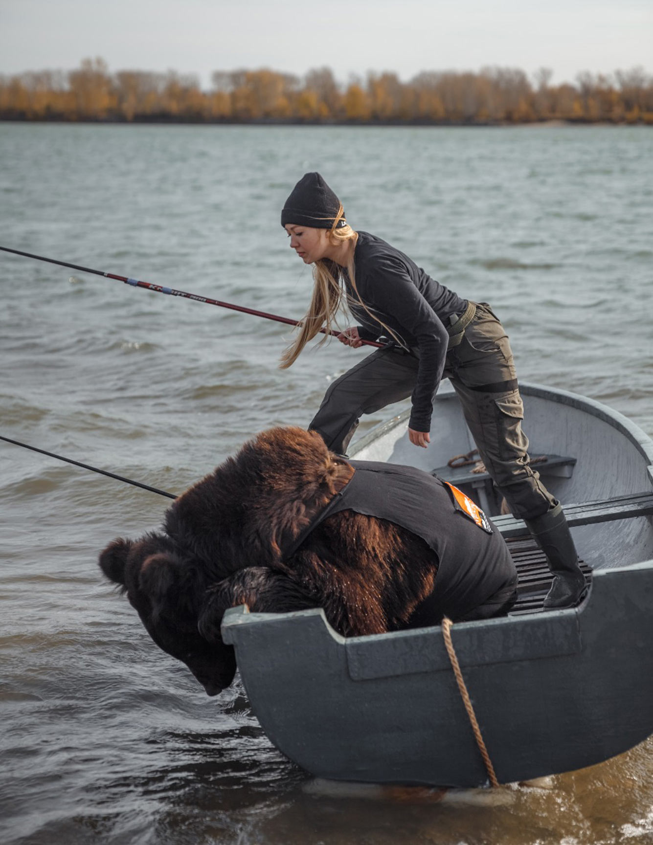 С медведем на рыбалке