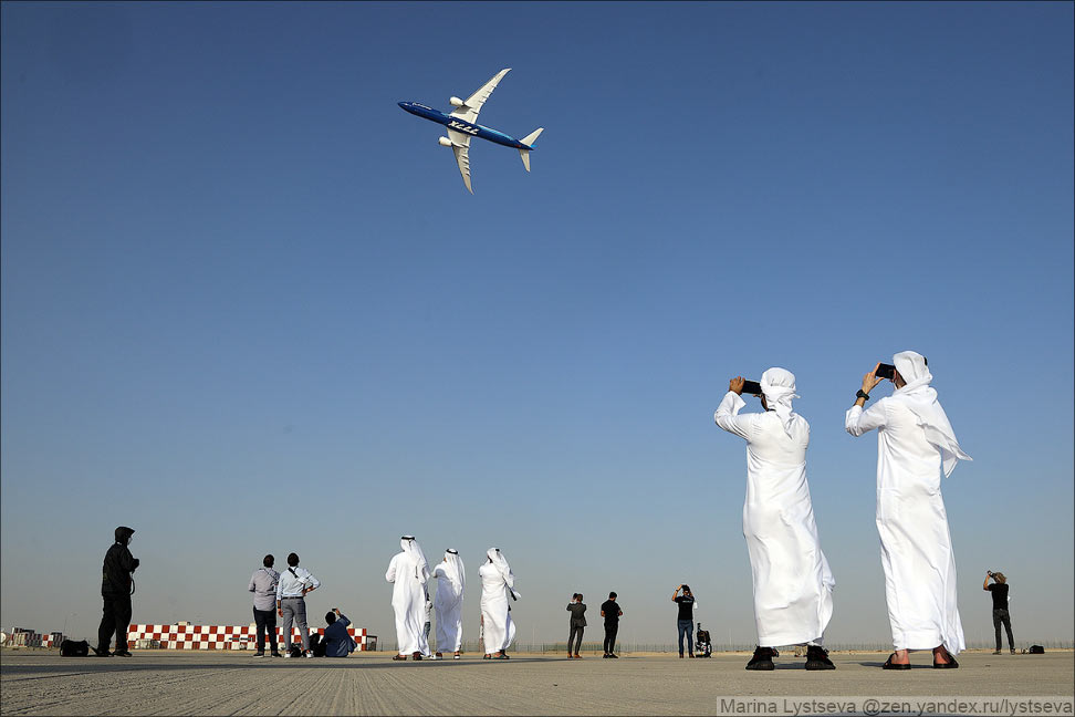 Dubai Air Show 2021. Эффектные кадры с авиашоу